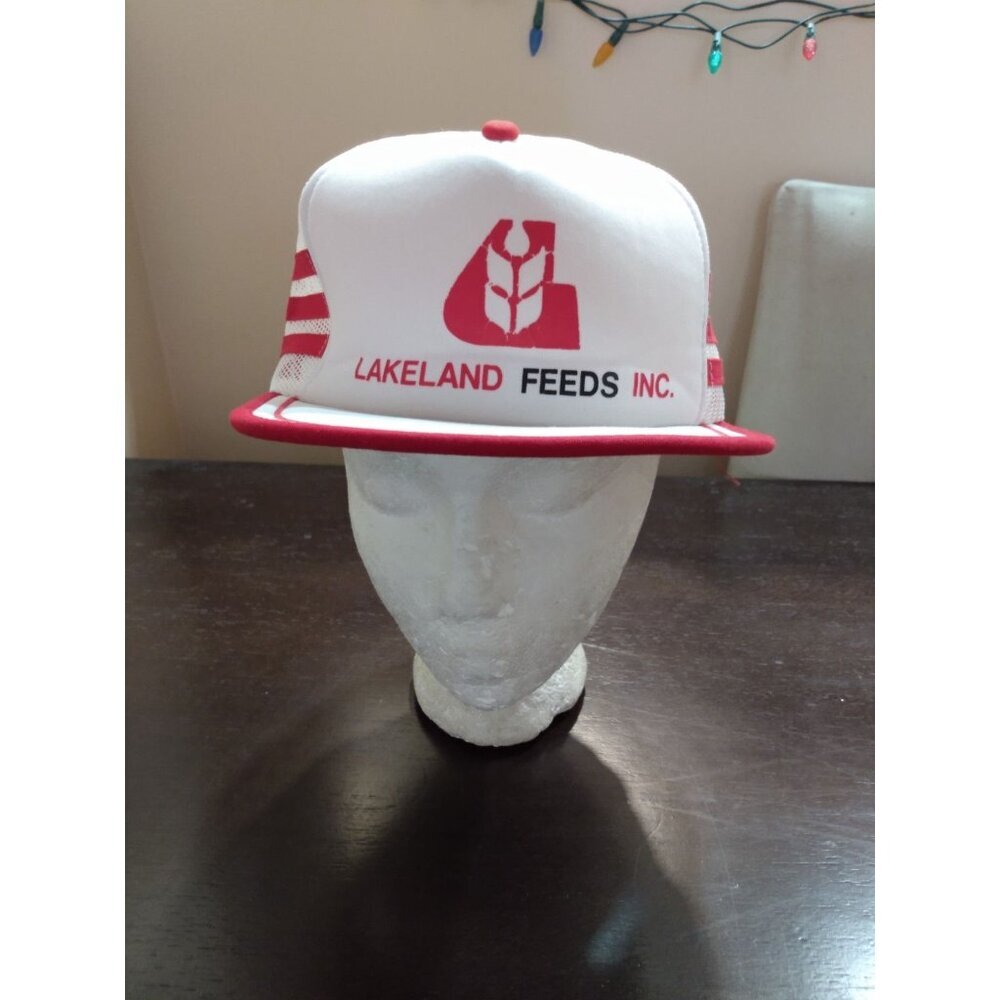 Vintage Lakeland feeds Inc Snapback Hat mesh Trucker 3 Stripes Farming Feed 90s